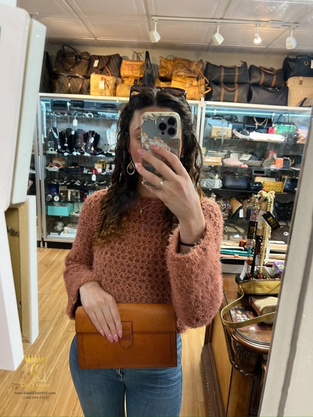 YSL vintage leather clutch - Picture 10 of 12